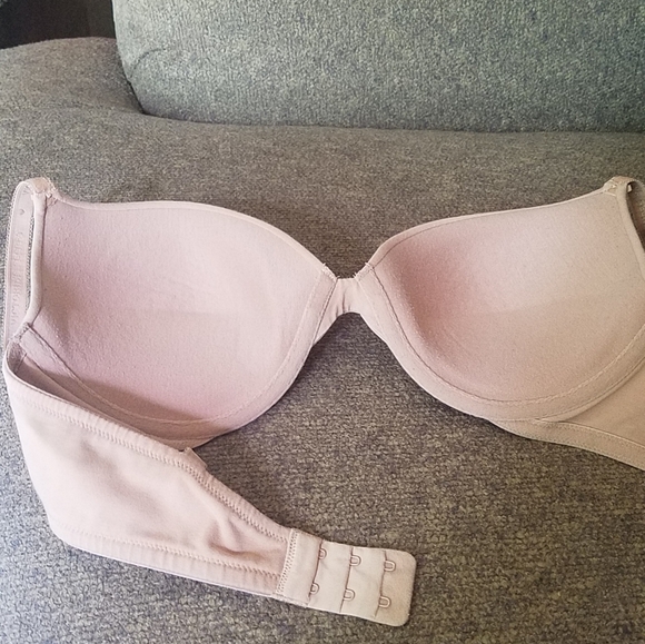 VICTORIA'S SECRET BRA - Picture 2 of 3